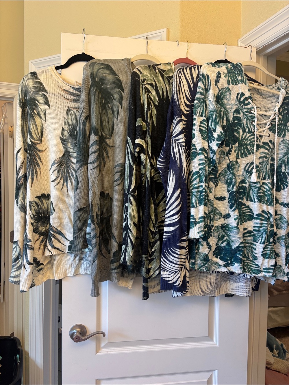 Show me your mumu sweaters bundle